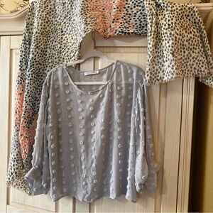 Umgee Light Gray Textured Blouse